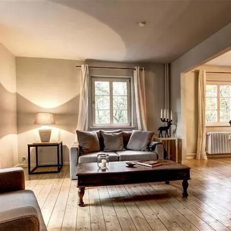 Ferienhaus Forsthaus - Gut Thansen Soderstorf