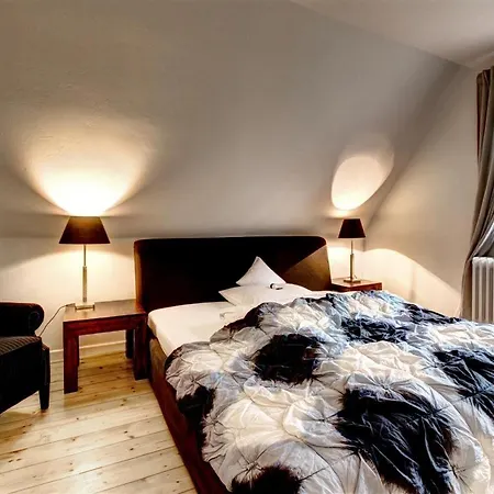 Forsthaus - Gut Thansen *